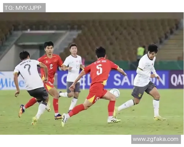 U23菲律宾对决中国队青年足球赛场上的激情碰撞与精彩瞬间 U23菲律宾对决中国队青年足球赛场上的激情碰撞与精彩瞬间